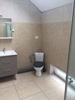Appartement kot à louer image 3