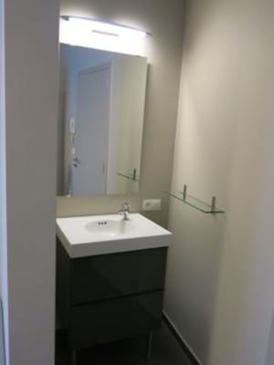 Kamer kamer van 12m2 . bemeubeld. centrum Brugge foto 1