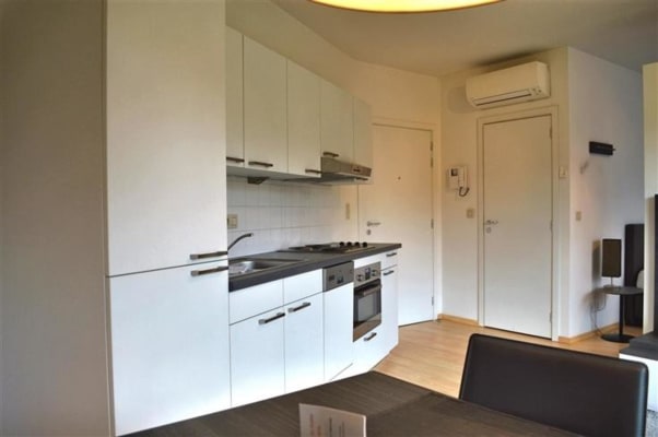 Studio Studio for rent in Diksmuidelaan Brussels Bild 1
