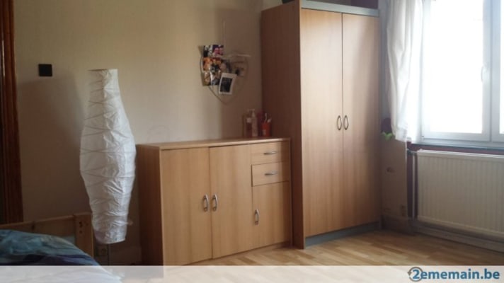 Sala Kot meublé pour etudiant-e à Salzinnes  imagem 3