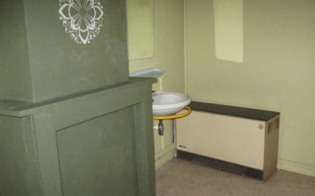 Kamer Room with shared bath/shower and shared toilet foto 1