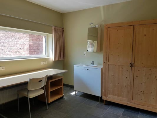 Kamer 4 gezellige koten in gerenoveerd pand nabij centrum en scholen foto 2