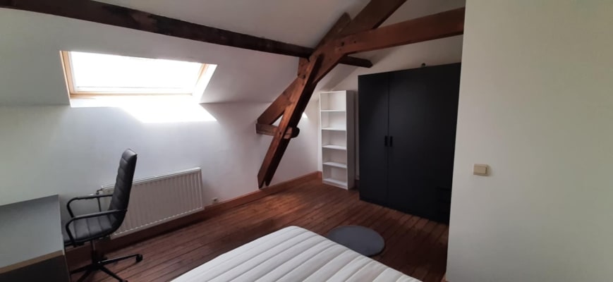 Sala 5 chambres spacieuses à Charleroi (Montignies-sur-Sambre) imagem 2