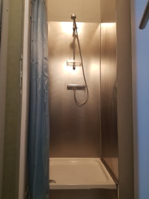 Kamer Frederik Lintsstraat 21 foto 2
