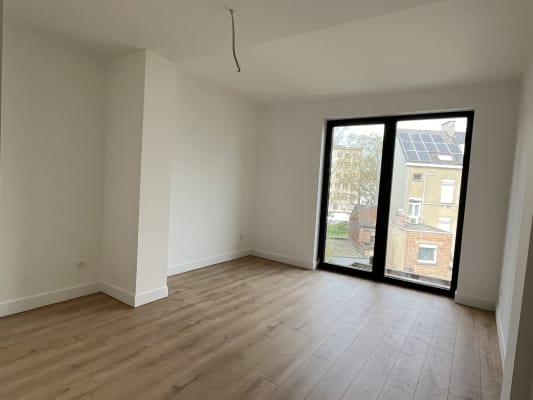 Huis ruime studentenkamer met veel lichtinval en grote tuin 2.2 foto 5