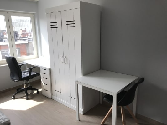 Kamer Pierre Joseph Verhaghenstraat 9 foto 5