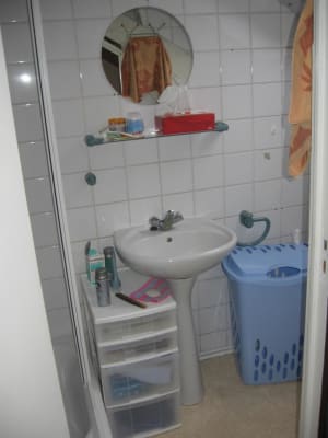 Studio Studio avec salle de bain et cuisine personnelles pour étudiant(e) foto 3