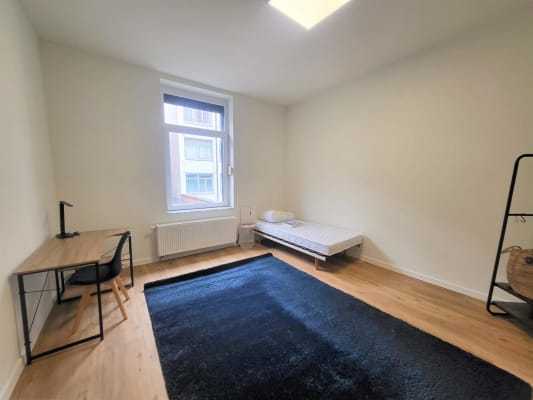 Sala Nouvelle chambre garnie imagem 1