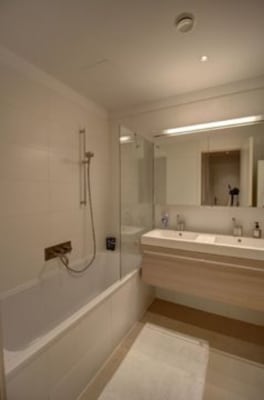 Apartamento Apartment in Brussels imagem 3