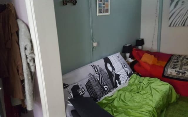 Room image 3