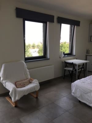 Sala Lichte en ruime kamer Viséstraat imagem 1