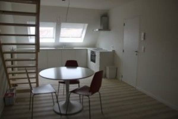 Studio For rent August/te huur augustus: 55m2 meet alle comfort foto 3