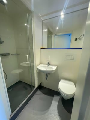 Sala Gemeubeld kot met eigen badkamer tijdelijk te huur in Elsene imagem 2