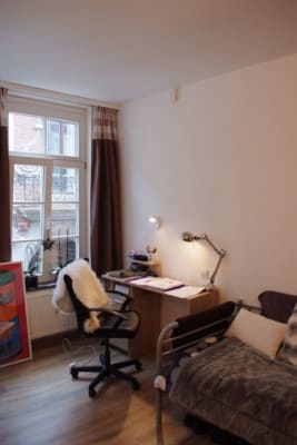Studio Studio meublé 1er étage (A3) dans le centre-ville de Namur image 3