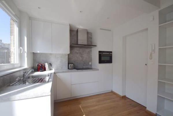 Apartamento Fully furnished 1 Bedroom apartment in Ghent imagem 3