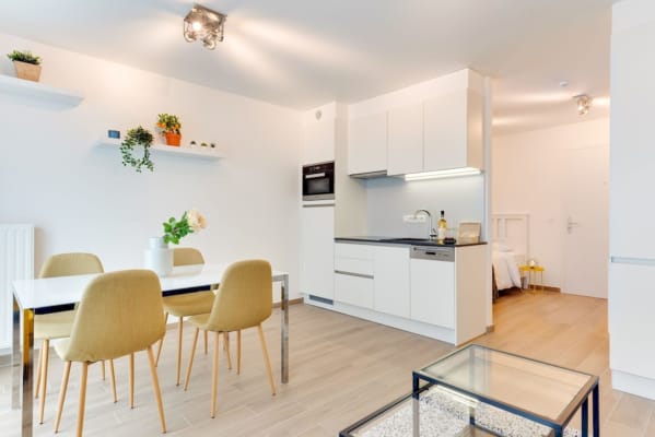 Studio Modern City center Studio 30 m² • 2 Guest €480/Month foto 5