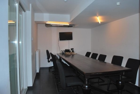 Zimmer Stijlvol studentenpand met 35 moderne studentenkamers voorzien van eigen sanitair, in het hartje van Kortrijk Bild 3