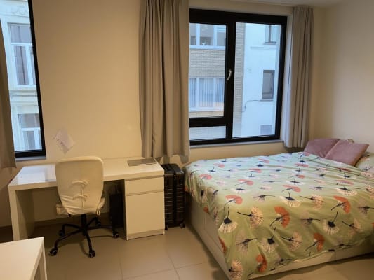 Kamer Gemeubileerd kot met eigen lavabo in een nieuw en modern gebouw in Zuid foto 1