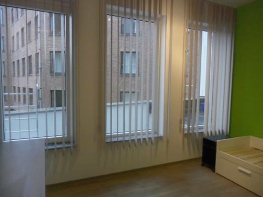 Room Een leuke woonst in Antwerpen van 19m² aan € 480 per maand image 2