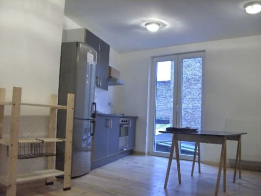 Appartement KOT LUMINEUX AVEC avec SDB et WC PRIVES POUR ETUDIANT  foto 2