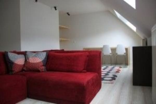 Studio For rent August/te huur augustus: 55m2 meet alle comfort Bild 1