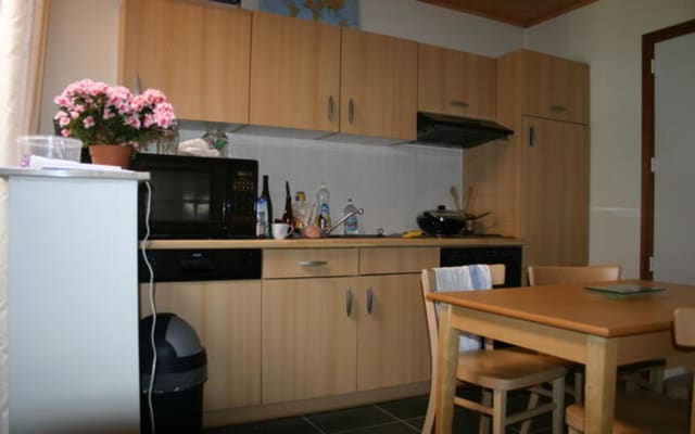 Camera Studio with private shower/bath, private toilet and private kitchen Immagine 1