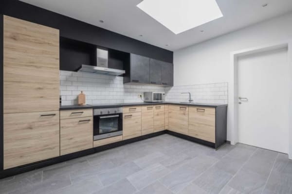 Casa COLOCATION La Louvière imagem 1