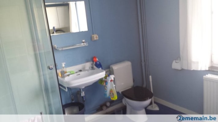 Sala Kot meublé pour etudiant-e à Salzinnes  imagem 1