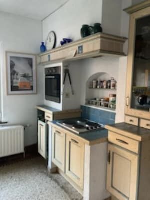 Sala Kot à Louer dans le centre ville de Ciney imagem 3