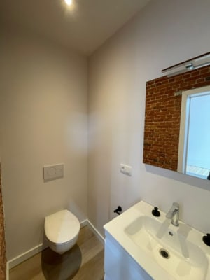 Cuarto K3  prachtige kamer met eigen badkamer imagen 3