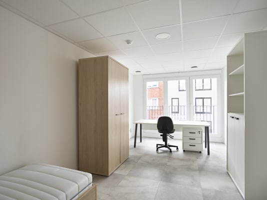 Casa 7 moderne studentenkamers beschikbaar in centrum Kortrijk imagem 3