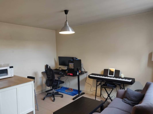 Studio Leuven huisje in steeg te huur 1 slaapkamer image 5