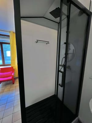 Sala Petite maison / Kots étudiant au centre de Libramont  imagem 10