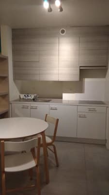 Apartamento NIEUW EN RUSTIG APPARTEMENT VOOR 2 PERSONEN AAN GROENE BINNENTUIN imagem 5