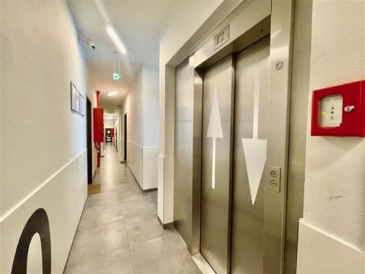 Studio Furnished Studio --> Stevinstraat - 1000 Bruxelles Bild 8