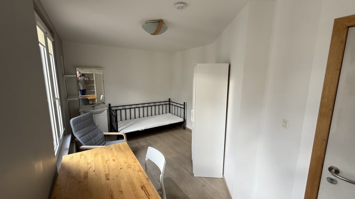 Sala Studentenkamer 13m2 in goede buurt op het zuid imagem 13