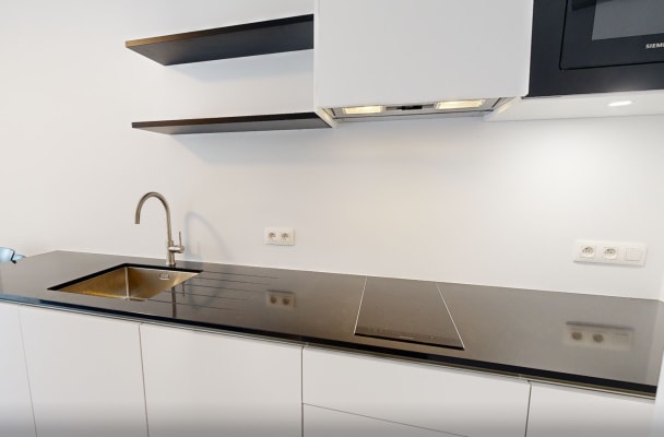 Estúdio Moderne studio met eigen badkamer en keuken beschikbaar voor AJ 2026-2027 imagem 5