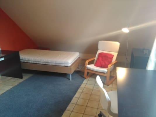 Studio 2 gemeubileerde kamers/studio's  foto 1