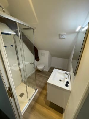 Camera Prachtige kamer met eigen  badkamer  Immagine 3