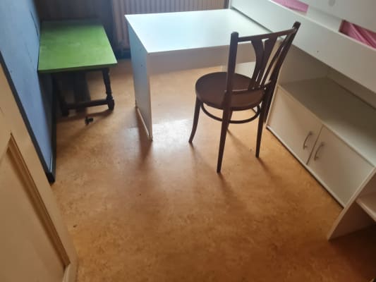 Casa 3 Bedrooms in a 3 level house- ideally located in Liege imagem 16