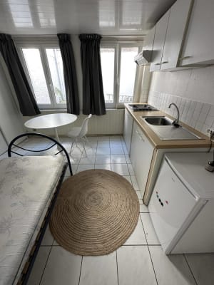 Oda Kot meublé avec kitchenette resim 6