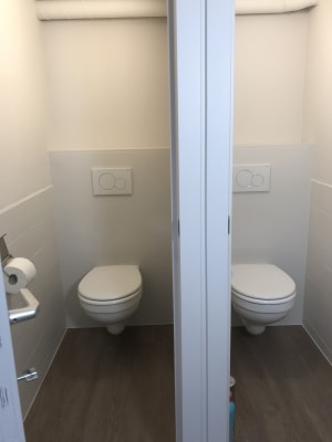 Casa Recent volledig vernieuwde studentenkamers te huur!  Centraal gelegen doch in rustige buurt nabij scholen, supermarkten, imagem 2