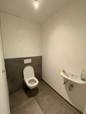 Sala Vernieuwbouwkot met privé douche imagem 4