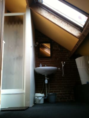 Studio Studio te huur — Tweekleinewegenstraat 27a, Leuven | Studio for rent — Tweekleinewegenstraat 27a, Leuven foto 7