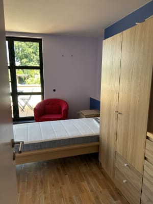 Kamer Kamer met zuidgelegen groot zonneterras te huur  foto 9