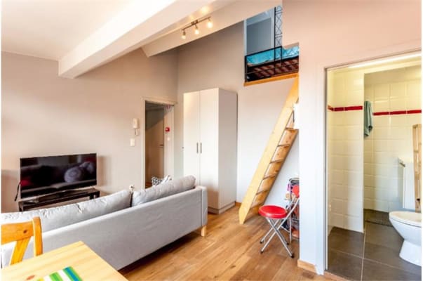 Estúdio Beautiful furnished Studio in the centre of Leuven for Students imagem 1