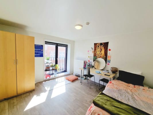 Studio Gemeubelde studio met eigen keuken en badkamer beschikbaar AJ 2026-2027 foto 1