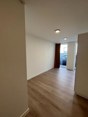Estúdio gezellige en moderne studio met eigen badkamer imagem 1