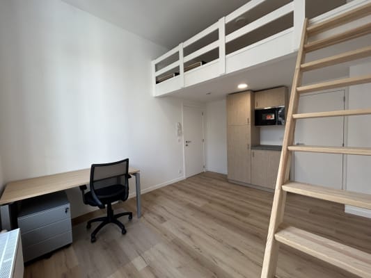 Kamer KOT TE HUUR MET EIGEN SANITAIR EN BEPERKT KEUKEN- GERENOVEERD GEBOUW - CENTRUM LEUVEN foto 4