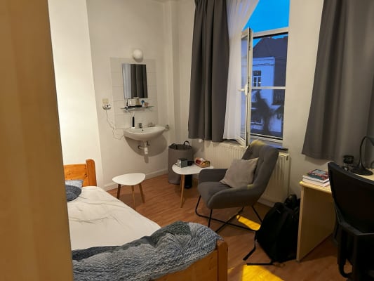 Sala Recent gerenoveerd studentenhuis, twee kamers te huur imagem 4